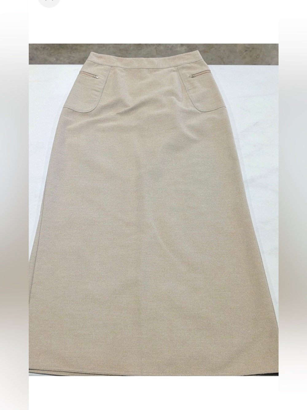 The Limited sz 6 Neutral Beige Maxi Skirt Zip Pocket Detail soft cozy texture
